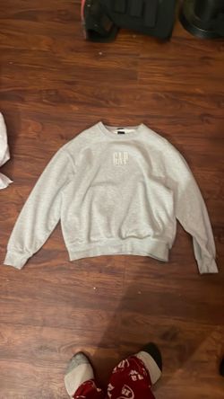 Grey Heavyweight Gap sweater Adult S