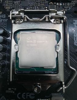 i5-9600K