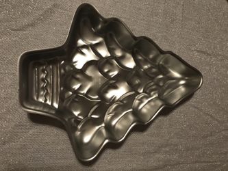 Christmas tree cake pan