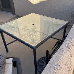 48 x 48 glass top picnic table