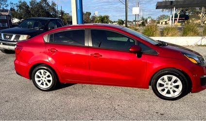 2016 Kia Rio Thumbnail