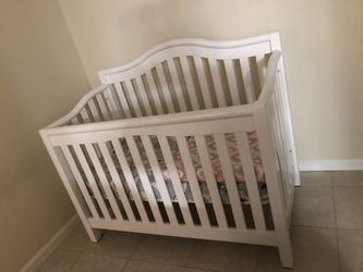 Used Crib!!! FREE...PICKUP ONLY...