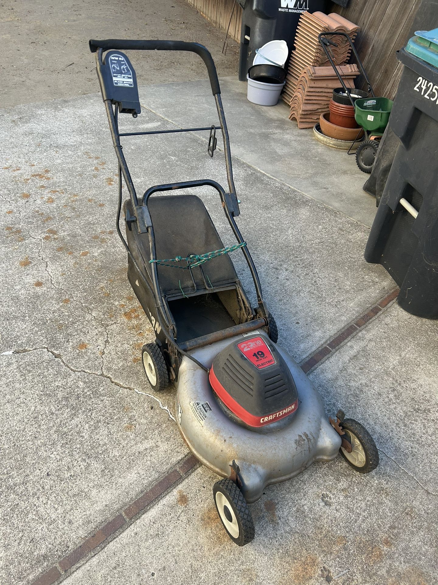 Electric Lawn Mower