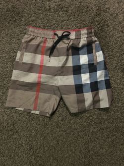 Burberry shorts