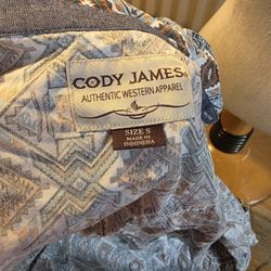 Cody james men's size, Small pearl snap button up shirt