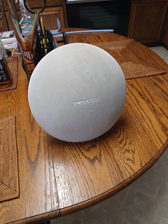 Harmon Kardon Onyx Bluetooth Portable Speaker