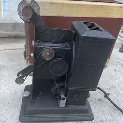 Vintage Keystone model GH 8 millimetre projector 115 V play the USA sales for $200