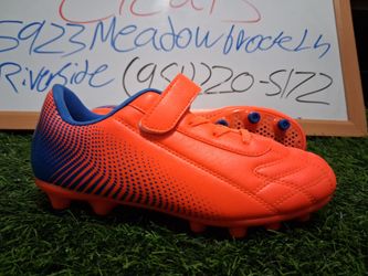 Kids 3.5youth soccer cleats
