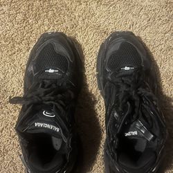 Balenciaga Runnrs 
