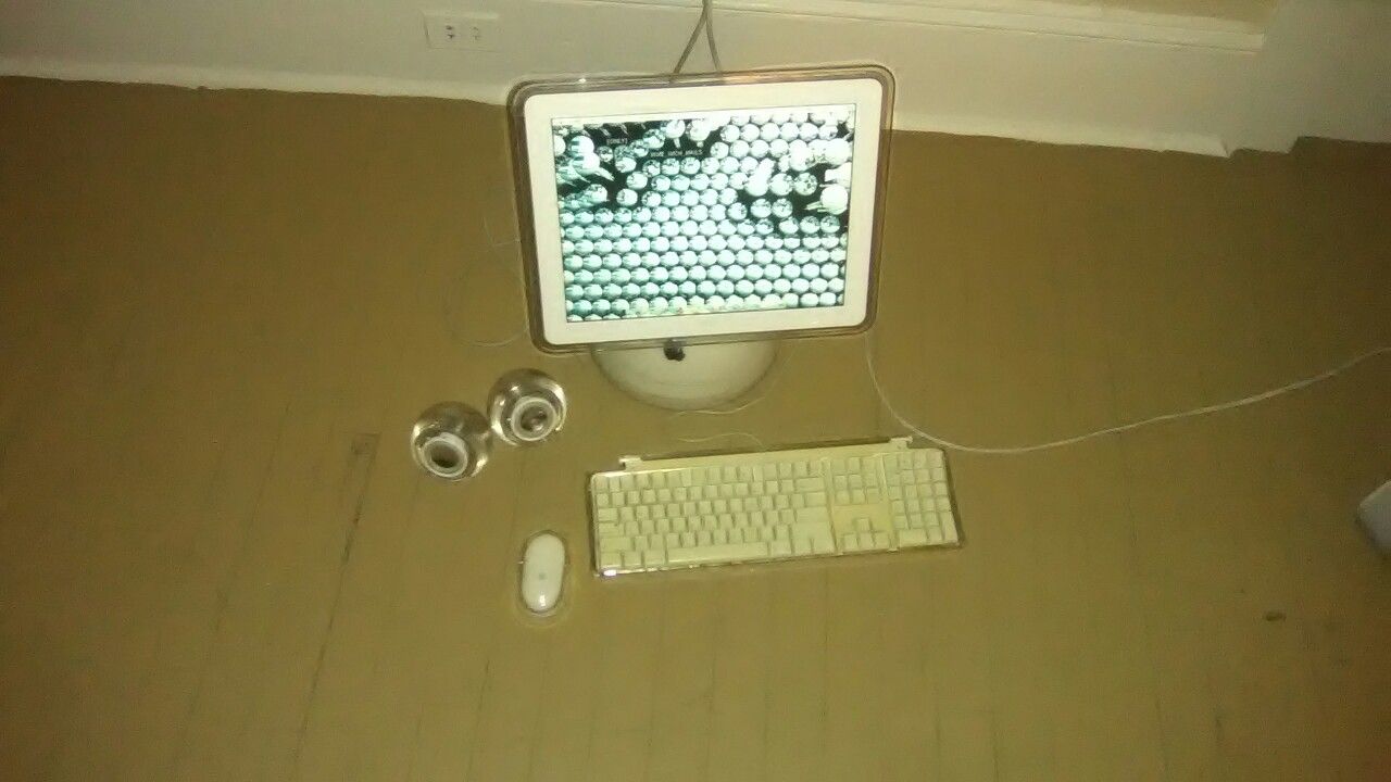 2002 i~mac desktop computer