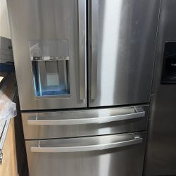 GE French Door Refrigerator 