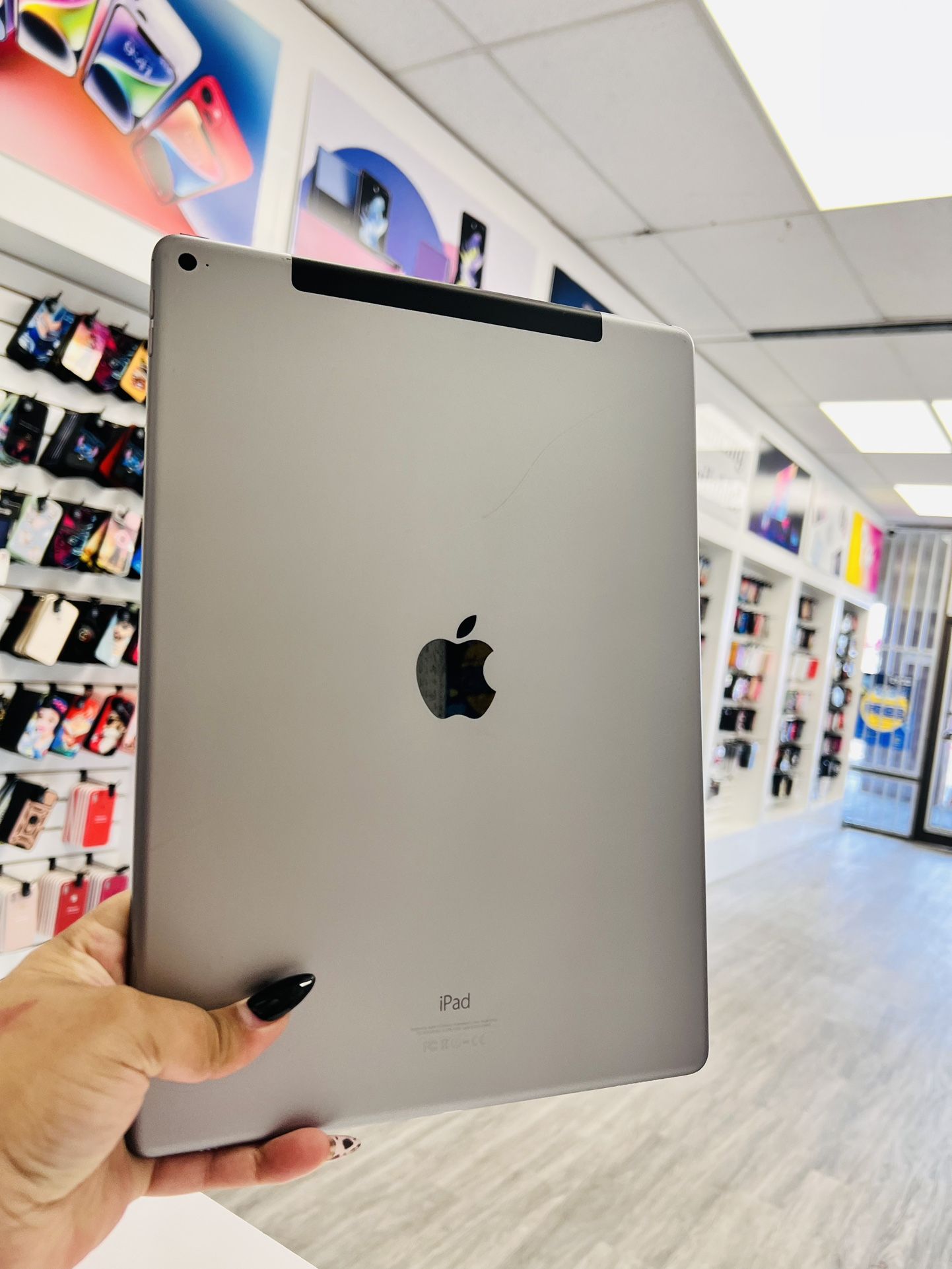 iPad Pro 12.9 128GB LTE