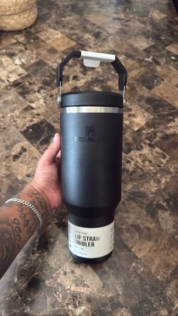 Stanley tumbler 40oz