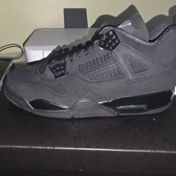 Jordan 4 Retro Black Cat (2025)
