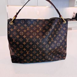 LOUIS VUITTON - Monogram Graceful PM