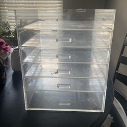 Make Up Organizer