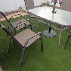 Patio 7 Piece Table And Chairs 