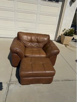 Leather chair and ottoman