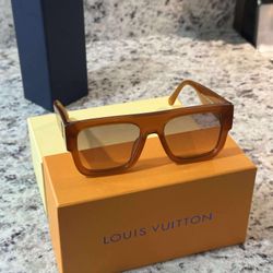 New LV Sunglasses 