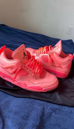 Jordan 4 hot punch