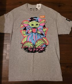 Men's Grogu Shirt 