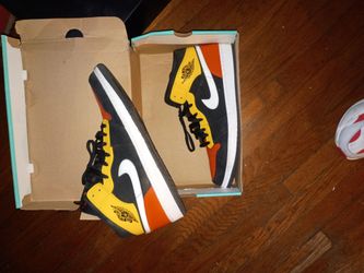 Size 16 never worn..Air Jordans.