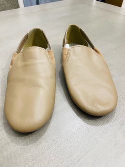 Body Wrappers Women’s Beige Leather Jazz Slip-On Dance Shoes S0388