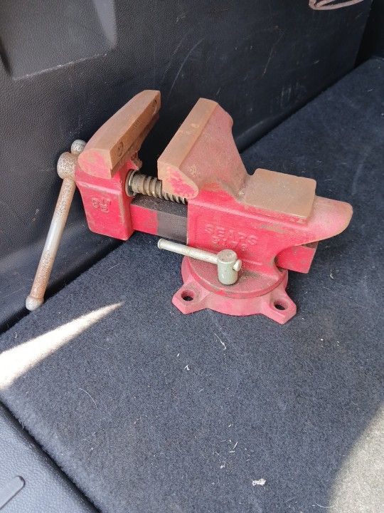 Sears Vintage Anvil Bench Vise