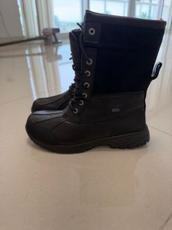 UGG Adirondack III Boots size 8 men’s