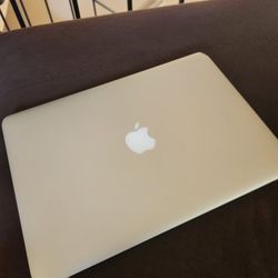 Macbook Air