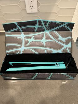 Pin Straight Straightener/Styler