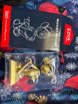 D23 Golden Mickey Mouse Angel’s Baseball Giveaway Bobblehead