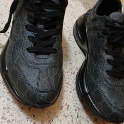 Gucci Shoes(Size 12 MEN 11 Woman ) USED Warn Once NOBOX