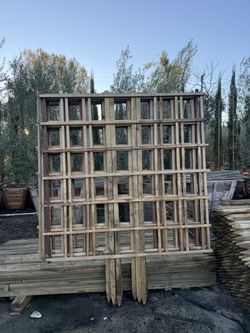 5’ X 5’ Wooden Trellis