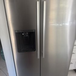 Whirlpool Stainless Steel Refrigerator