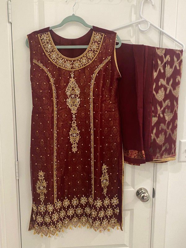 Pakistani/Indian Dresses