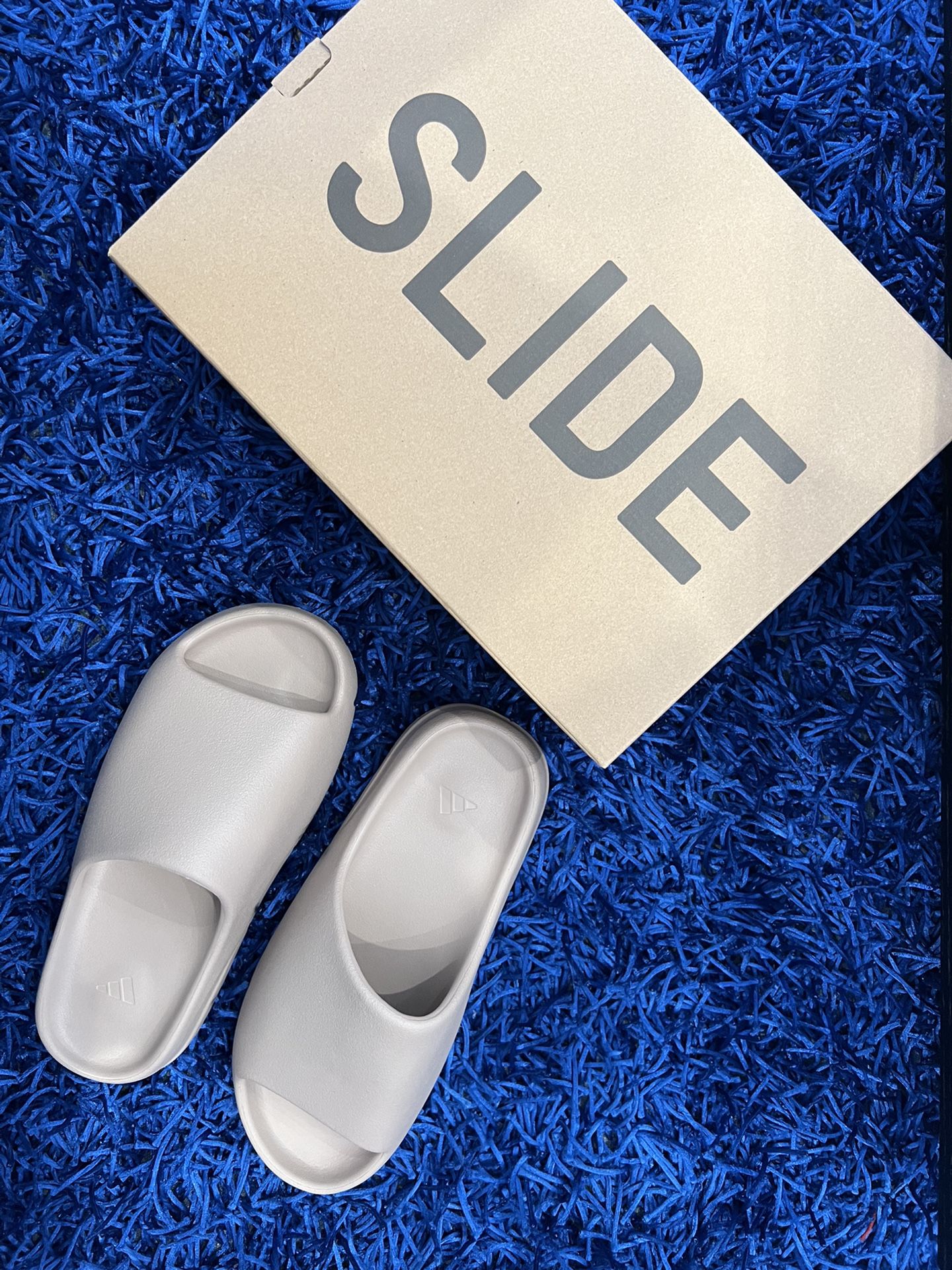 Yeezy Slide Pure Receipt Yeezy Slide Pure Size 11 W/ Receipt - Main Image