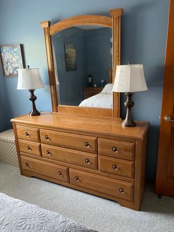 Queen Bedroom Set