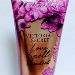 Love Spell Decadent Body Lotion (New).