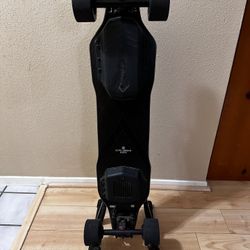 Backfire G2 Black Electric Longboard