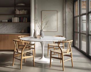 Tulip Dining Table with Marble Top and 4 wishbone chairs