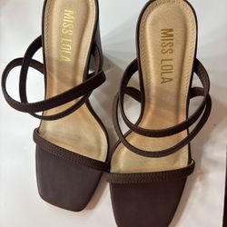 Miss Lola Heels