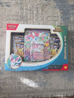 30th Anniversary Sylveon OBO