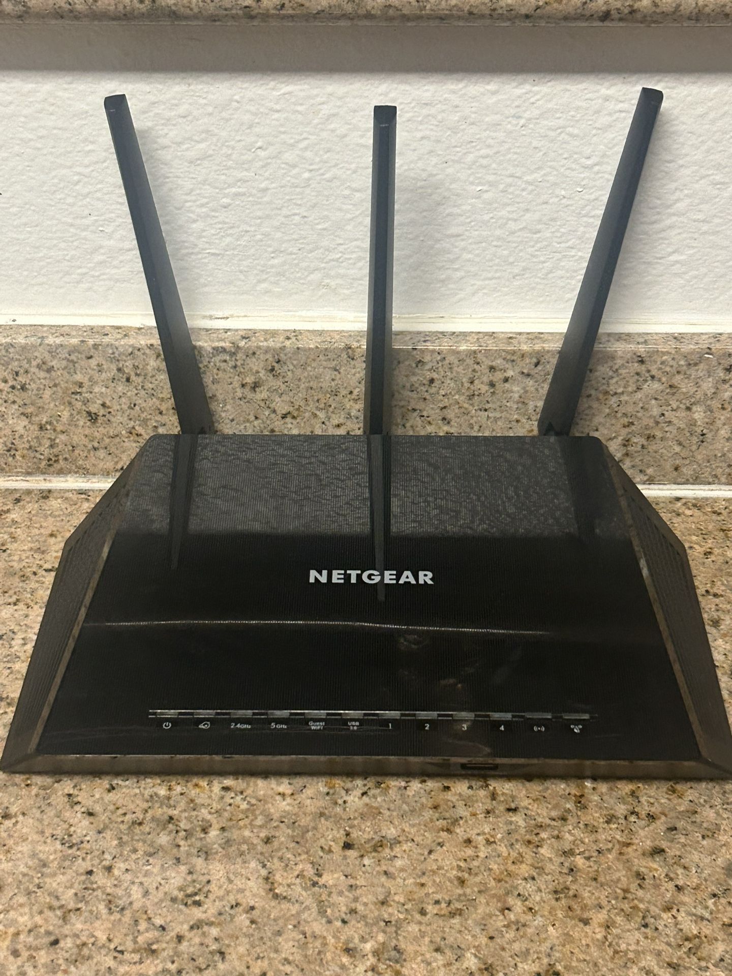 Netgear Nighthawk AC2100 Smart WiFi Router 5GHz