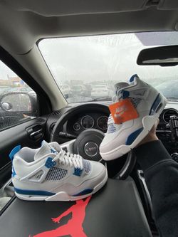 **SOLD**JORDAN 4 BRAND NEW SIZE 11