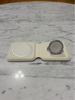 Apple MagSafe Duo Wireless Charger