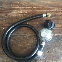 BBQ Regulator & Hose