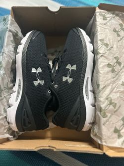 Under Armour Running Sneakers Black White