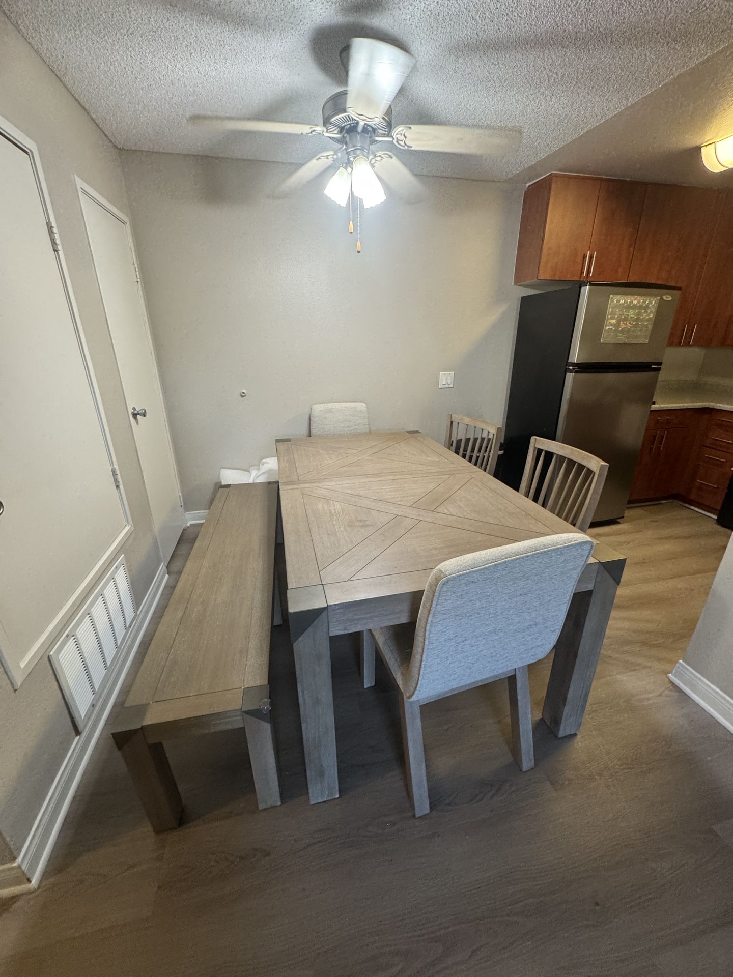 Dining Table Set 
