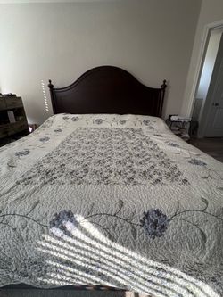 King size bed NEED GONE